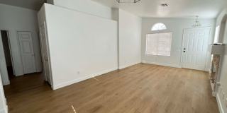 Single Story- Cute as a Button Gallery 27