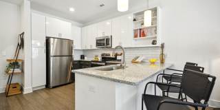 Link Apartments 4th Street Gallery 4