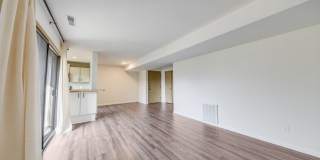 2 bedroom 1 Bathroom Condo- Gallery 9