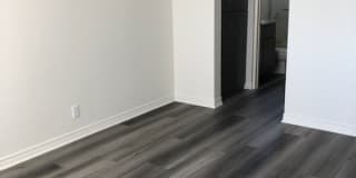 3341 Andrita St Gallery 9