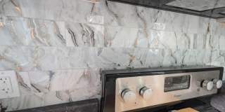 2953 MILES Avenue Gallery 29