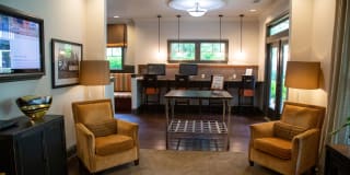 Walton Lakes Gallery 37