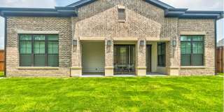 Elan Inwood Elan Inwood Gallery 50