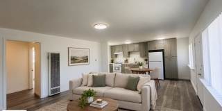 740 N Hill Pl Gallery 1