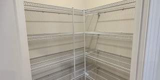 Elegant Townhome located in Ballantyne! Gallery 19