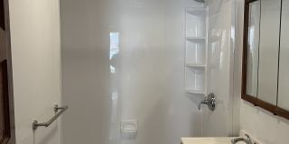 61 Albany Avenue Gallery 12