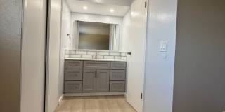 *Beautifully Updated 4 Bedroom, 2 Bathroom Home in Fairfield!* Gallery 17