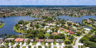 1369 Riverside Circle Gallery 37