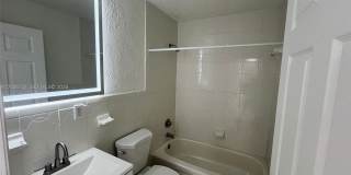 15741 NW 40th Ct Gallery 5
