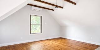 Beautiful 6 SFH- Fenced Yard- Garage- Hamline Midway quiet neighborhood for June 1 move in! Gallery 12