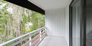 Oak Terrace Gallery 11