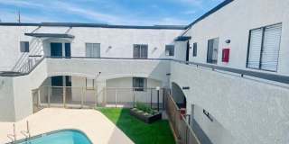 1701 North Park Avenue Gallery 1