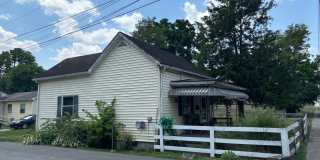 1 bedroom, 1 bathroom House Gallery 1