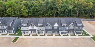 Large 2 Bedroom Luxury Townhome For Rent Near Billy Dunlop Park! Gallery 34