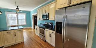 23 McAdoo Avenue Gallery 16
