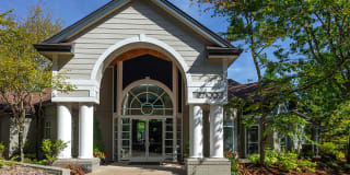 Cascade Summit Apartment Homes Gallery 16