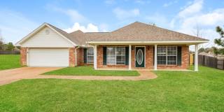 102 Red Oak Cove Gallery 1