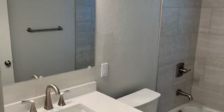 Nice remodeled studio in prime location Gallery 1