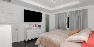 7902 NW 105th Ct Gallery 17