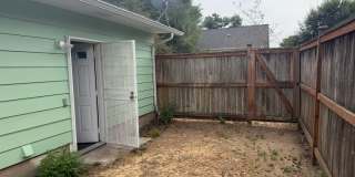 2-bedroom 1 bathroom house in Springfield! 2-bedroom 1 bathroom house in Springfield! Gallery 30