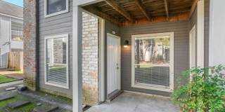 LSU 1 Bedroom UPDATED Condo for Lease Gallery 1