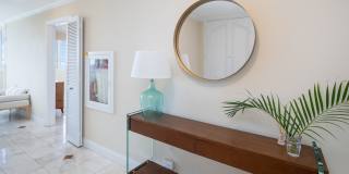3065 Kalakaua Ave. PH Gallery 7