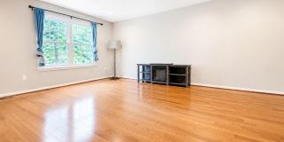 6556 RIDGEBORNE Drive Gallery 4