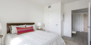 Hollis Oak Gallery 6