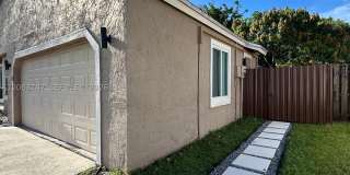 13431 SW 9th Pl 13431 SW 9th Pl Gallery 1
