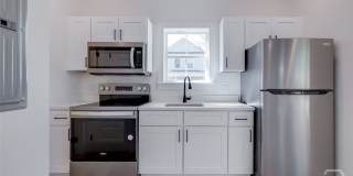 1619 Le Grand Street Gallery 5