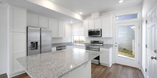 Charming 3BR House in Commerce City Charming 3BR House in Commerce City Gallery 5