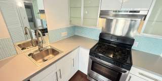 River Oaks Gallery 3