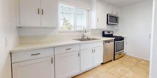 1951 Frank St. / 2519 Virginia Ave Gallery 13