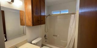 3/2 Southside 1800 sqft, pet friendly, enclosed yard Gallery 14