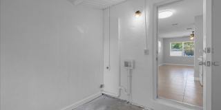 284 SHORT ST Gallery 14
