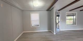 3bed/2bath home ready now!! rent $1650/mo Gallery 6