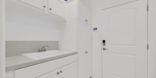 Fully Furnished & Move-In Ready! Gallery 17