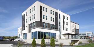 2500 Rimrock Gallery 12