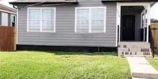 5312 WARRINGTON Drive Gallery 1