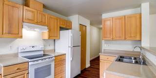 2 Months FREE on THIS APARTMENT ONLY!!! Call or Stop by for details! Gallery 15
