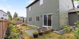Very Nice 4 bedroom home with office/den, 2.5 bath and a 2 Car Garage in Snohomish Award winning School district Gallery 7