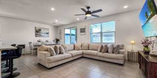Gorgeous, Almost New Home in Newer Tolleson Neighborhood! Priced just right! Gallery 7