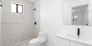 3712 NW 13th Pl Gallery 5