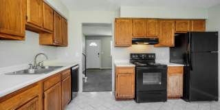 2710 Moundcrest Street Gallery 10