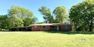 2BD/1BA Home for Rent in Gilmer, TX – Move-In Ready Gallery 1