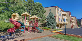 Americana Lakewood Apartments Gallery 8