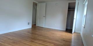 207 ELIZABETH Drive Gallery 8