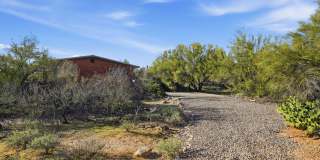 3BR/4BA Professional Retreat with Private Desert Oasis Gallery 36