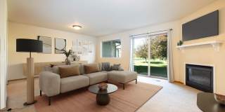 3 Bed 2.5 Bath Condo that backs to the park! Gallery 13