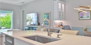 693 105th Avenue N Gallery 23